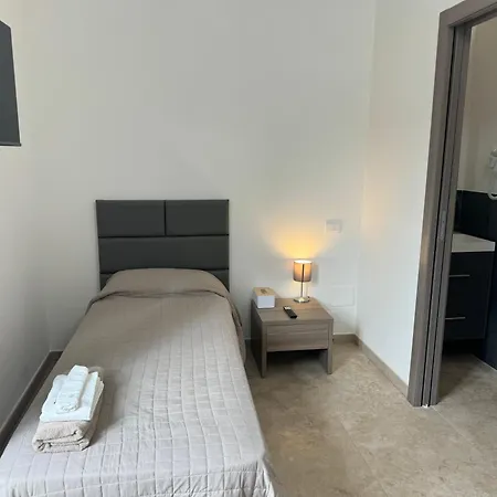 Montecristo Bellissimo Bar E Moderne Bed & Breakfast
