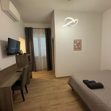 Bed & Breakfast Montecristo 3*